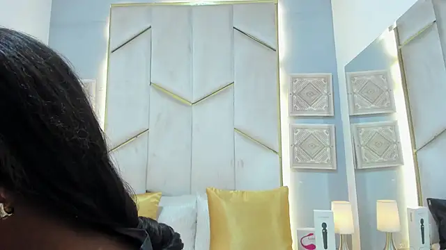 Snapshot of KarinaaCoxx chatting on 05.03.26 KarinaaCoxx online show from 05.03.26