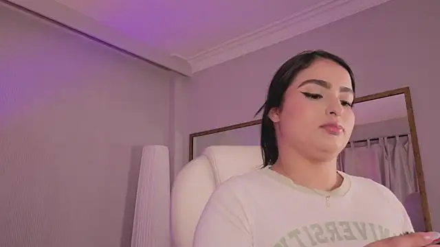 Stephany Harlot online show from 03.19.26