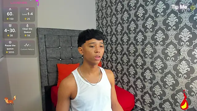 Snapshot of Little_Twink19x chatting on 07.06.26 Little Twink19x online show from 07.06.26