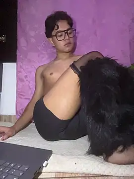 VixHot15 online show from 04.05.26