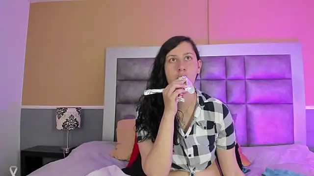 LunaDamasco online show from 03.26.26