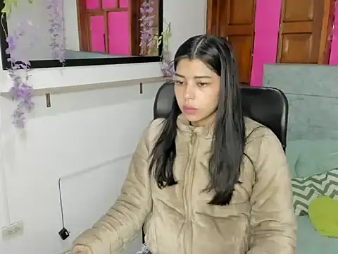 Snapshot of Aysha_winxs chatting on 05.08.26 Aysha winxs online show from 05.08.26