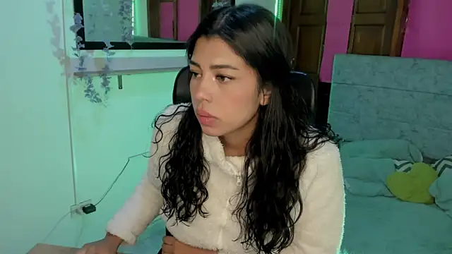 Snapshot of Aysha_winxs chatting on 05.24.26 Aysha winxs online show from 05.24.26
