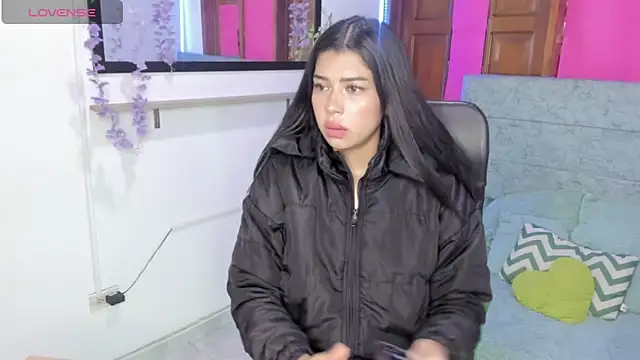 Snapshot of Aysha_winxs chatting on 05.26.26 Aysha winxs online show from 05.26.26