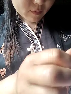 MayEva ly online show from 06.06.26