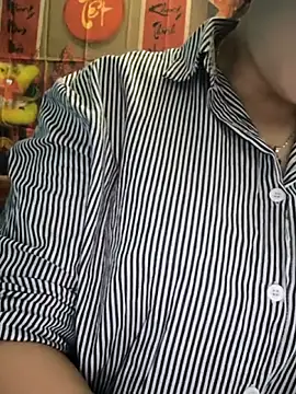 MayEva ly online show from 06.11.26