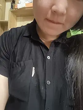 MayEva ly online show from 06.29.26