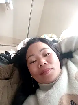 Snapshot of giang7711 chatting on 02.23.26 giang7711 online show from 02.23.26