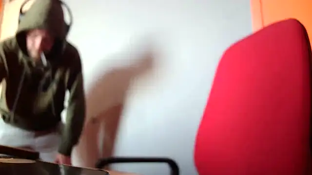 truble78 online show from 03.04.26