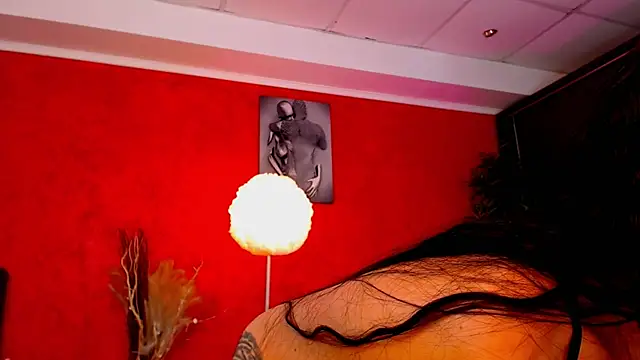 Snapshot of 11vyanne chatting on 03.24.26 11vyanne online show from 03.24.26