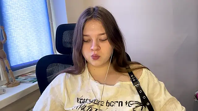 TomikoPfau online show from 03.05.26