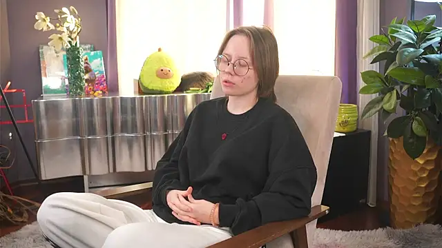 DaysiRongo online show from 02.23.26