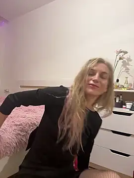 Snapshot of Faiiry_ chatting on 03.05.26 Faiiry online show from 03.05.26