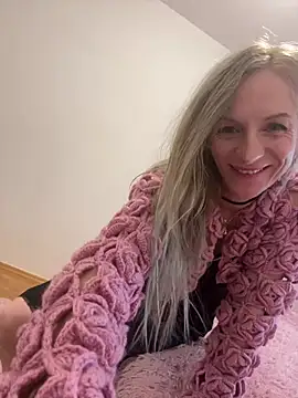 Snapshot of Faiiry_ chatting on 03.27.26 Faiiry online show from 03.27.26