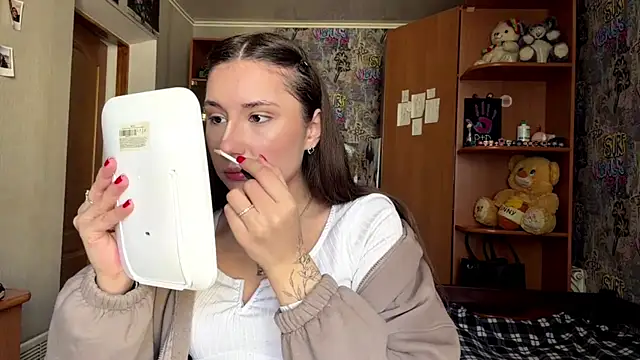 poly princess online show from 04.15.26