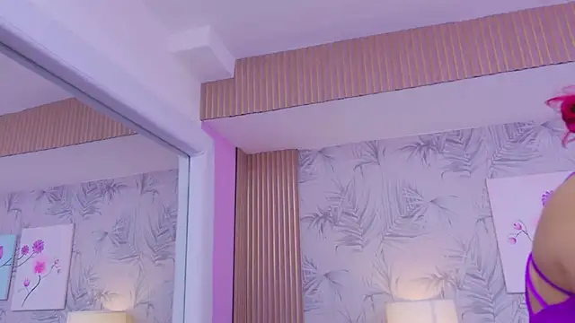 CherryTayloor online show from 04.14.26