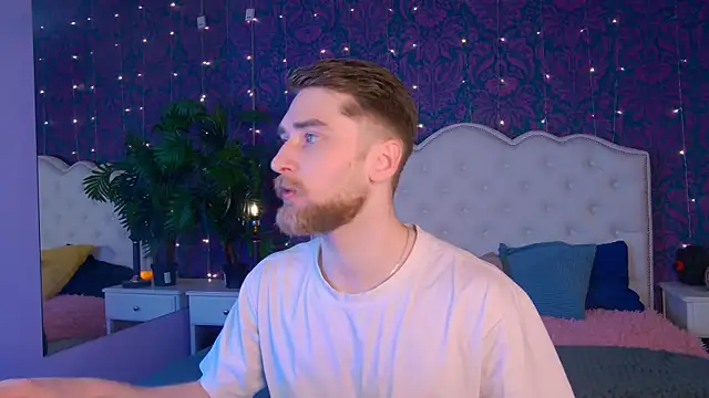 Dexter Raze online show from 04.09.26