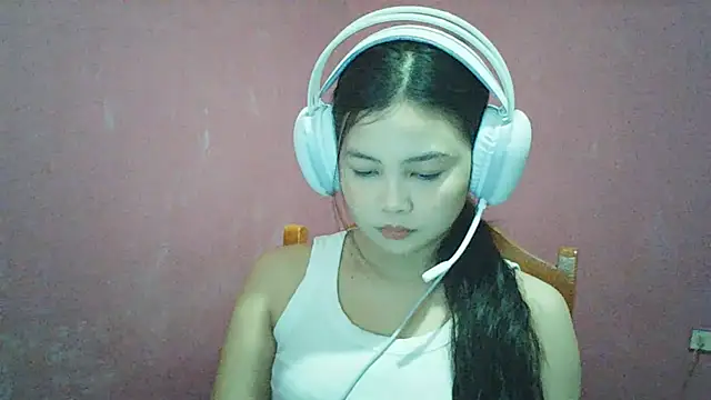 Snapshot of DessertFlower chatting on 05.20.26 DessertFlower online show from 05.20.26