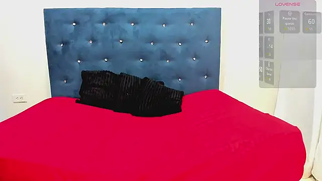 Snapshot of SofiaGonzales_ chatting on 05.20.26 SofiaGonzales online show from 05.20.26