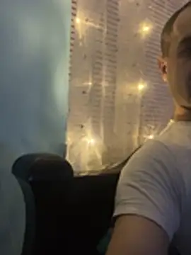 Snapshot of LaBuBupara chatting on 02.21.26 LaBuBupara online show from 02.21.26