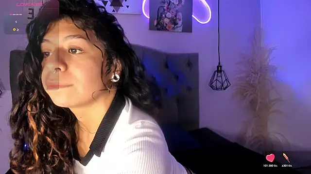 MilyFerrer online show from 06.19.26