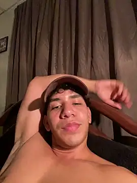 Snapshot of Alejandrososas chatting on 06.18.26 Alejandrososas online show from 06.18.26