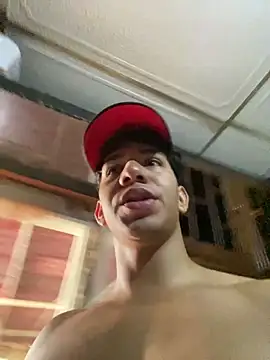 Snapshot of Alejandrososas chatting on 06.18.26 Alejandrososas online show from 06.18.26