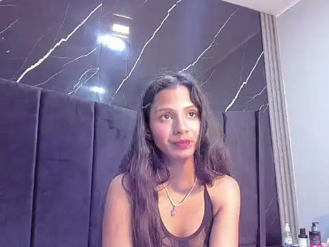 Snapshot of Juna_Hyl chatting on 02.27.26 Juna Hyl online show from 02.27.26