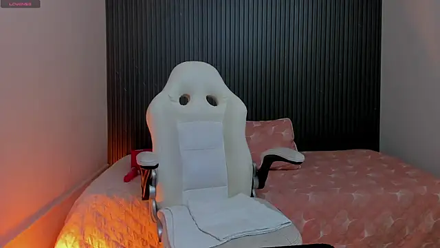 karola cute  online show from 04.21.26