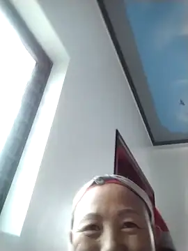 TiffinyDi online show from 02.20.26