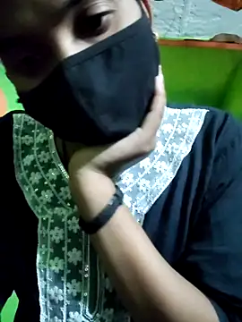 Snapshot of Cute_aroshi chatting on 04.12.26 Cute aroshi online show from 04.12.26