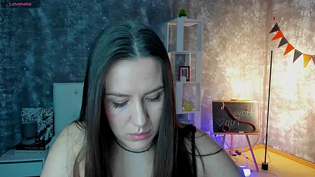 Snapshot of asti_bubbles chatting on 04.02.26 asti bubbles online show from 04.02.26