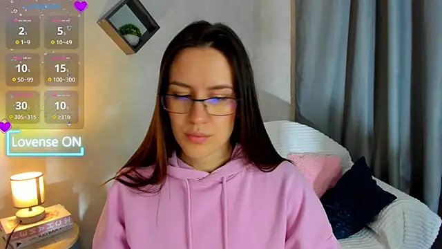 Snapshot of asti_bubbles chatting on 04.07.26 asti bubbles online show from 04.07.26