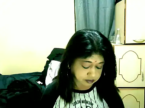 IndianPleasures21 online show from 05.14.26