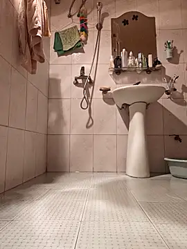 Snapshot of BotDamBigAss chatting on 02.24.26 BotDamBigAss online show from 02.24.26