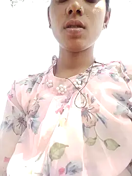 Snapshot of wifedesi7050 chatting on 04.06.26 wifedesi7050 online show from 04.06.26