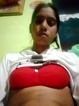 Snapshot of wifedesi7050 chatting on 04.08.26 wifedesi7050 online show from 04.08.26