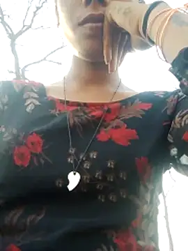 Snapshot of wifedesi7050 chatting on 04.09.26 wifedesi7050 online show from 04.09.26