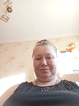KiraStanton online show from 05.30.26