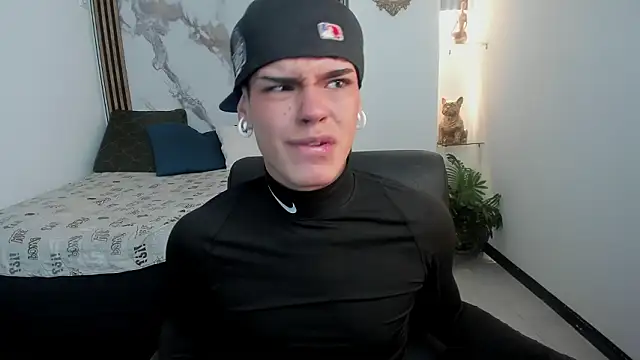 Snapshot of Mk_Desire chatting on 03.03.26 Mk Desire online show from 03.03.26