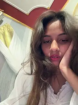 Snapshot of its_anuuu chatting on 02.26.26 its anuuu online show from 02.26.26