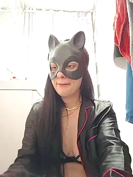 Snapshot of halii21 chatting on 04.14.26 halii21 online show from 04.14.26