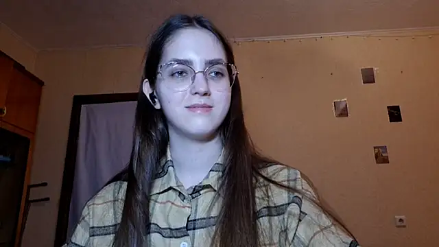 Snapshot of Katelemon chatting on 04.24.26 Katelemon online show from 04.24.26