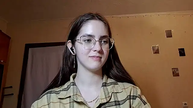 Snapshot of Katelemon chatting on 04.29.26 Katelemon online show from 04.29.26
