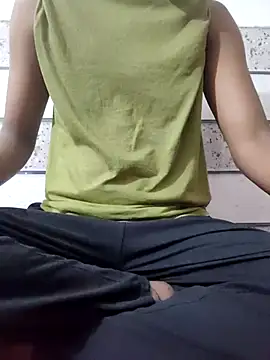 Snapshot of thewoofyguy chatting on 04.03.26 thewoofyguy online show from 04.03.26