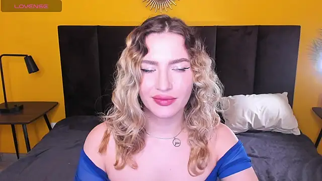 StellaAlluring online show from 04.17.26