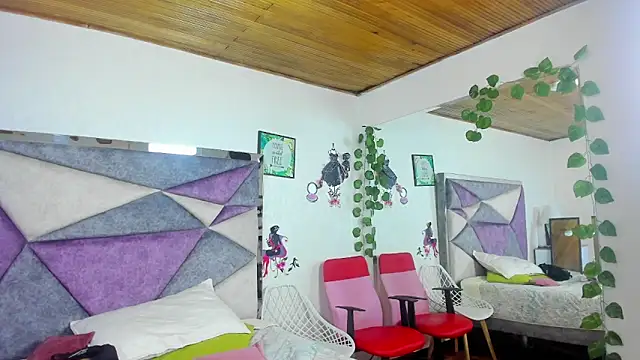 Snapshot of JennieRider chatting on 04.06.26 JennieRider online show from 04.06.26