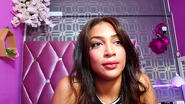 Snapshot of PAU_TAFUR chatting on 04.23.26 PAU TAFUR online show from 04.23.26