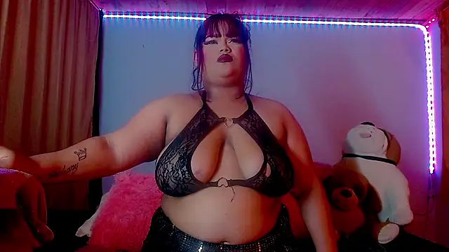 NikollThoms online show from 04.07.26