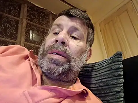 Snapshot of stud2512 chatting on 04.17.26 stud2512 online show from 04.17.26